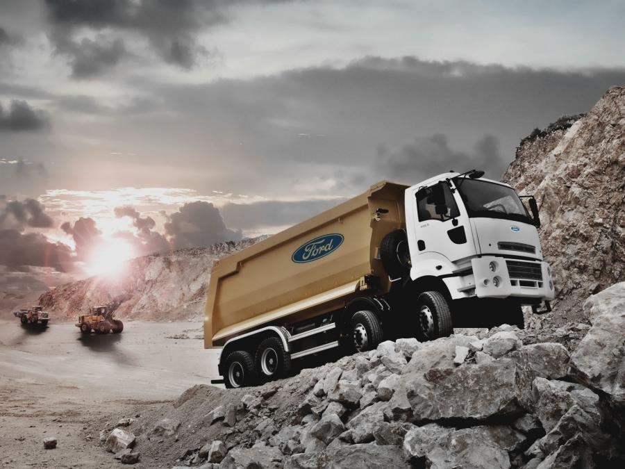 Ford Cargo 4136D 2011 года  (фото 1 из 2)